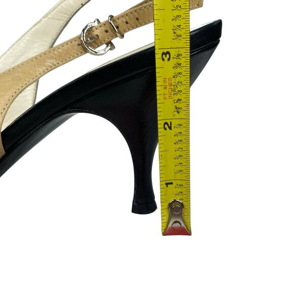 Salvatore Ferragamo Women’s Tan Black Pointed Toe Kitten Heel Size 9 B - Picture 12 of 12
